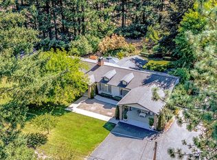 1121 Yeust Rd, Azalea, OR 97410