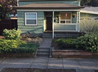 5430 SE Henry St, Portland, OR 97206