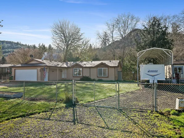 18305 Nestucca Dr, Cloverdale, OR 97112