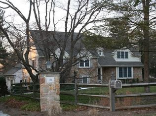 131 Sugartown Rd, Devon, PA 19333