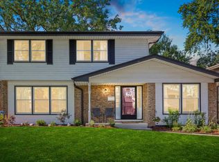 5609 W 98th Pl, Oak Lawn, IL