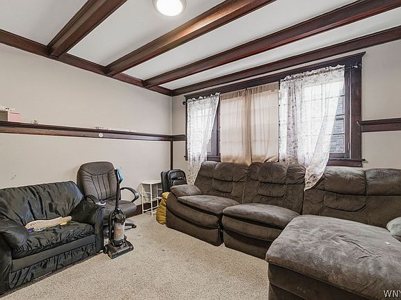 3rd image of 404 Northland Ave