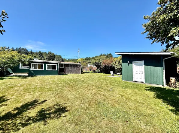 1245 Chester Ave, Arcata, CA 95521
