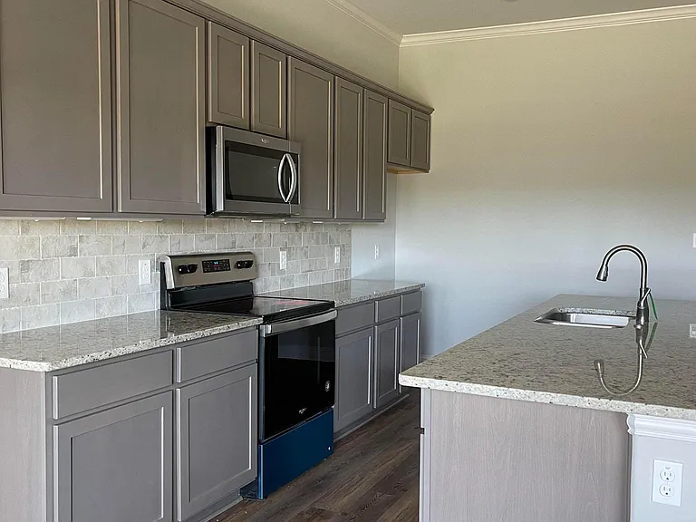 700 Pikes Pl — Photo 5
