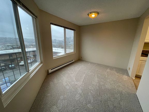 4th image of 501 Highland Dr #203