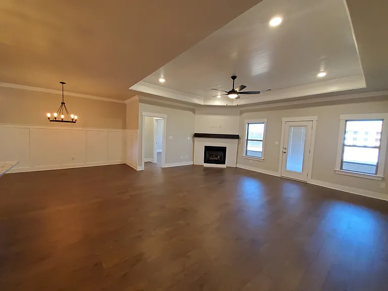 115 Harvester Dr — Photo 10