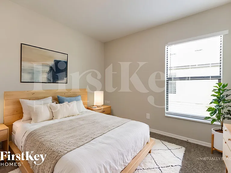 1544 Swan Lake Cir — Photo 13