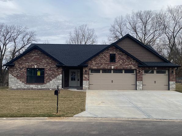 114 Hampton Dr