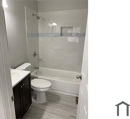 1st image of 2221 Windsor Ln