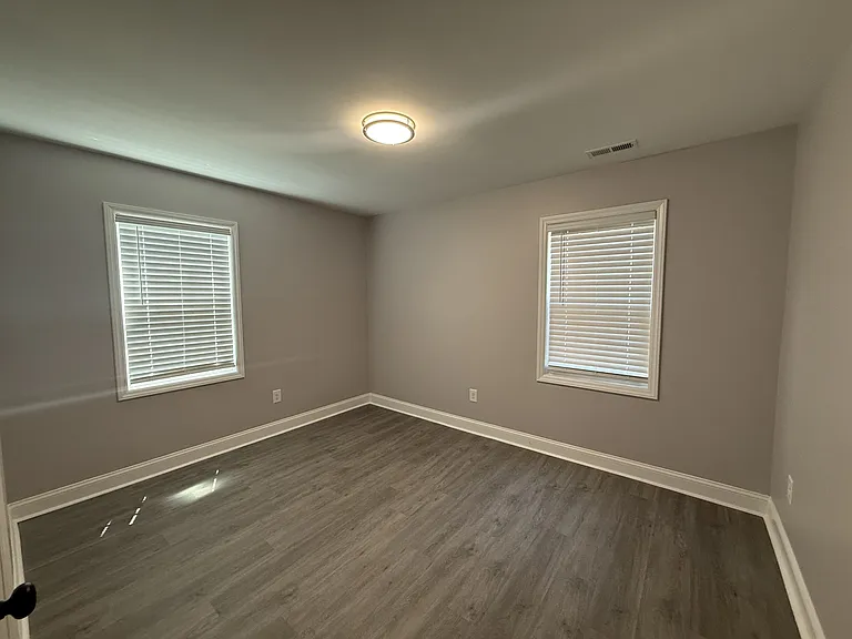 251 Booth Ave — Photo 5