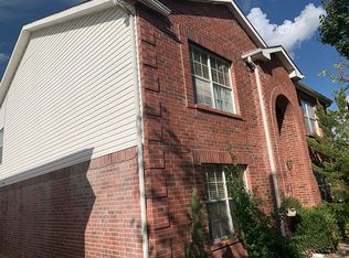2037 Arbor Creek Dr, Carrollton, TX 75010