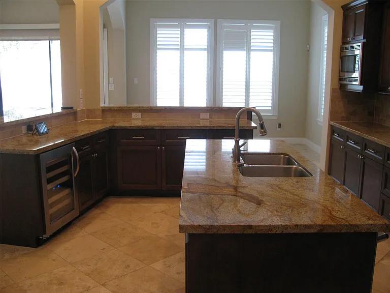 4112 Blossom St — Photo 16
