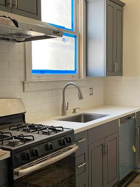 2nd image of 623 Webster St #623