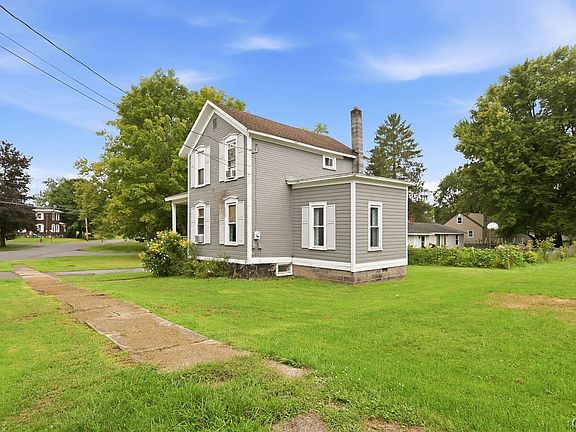 5th image of 21 Spring St