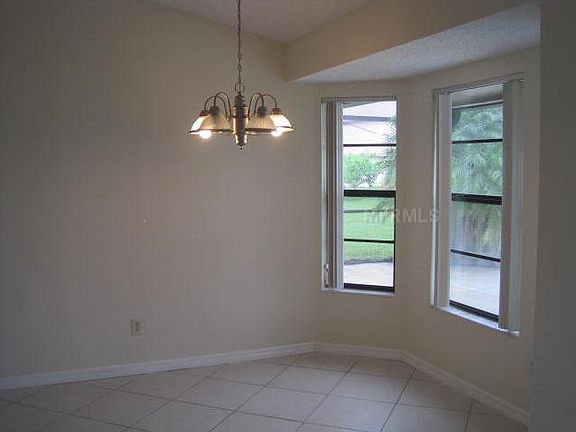 5th image of 11864 Ottawa Ave