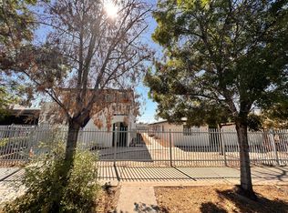 2117 G St APT A, Bakersfield, CA 93301