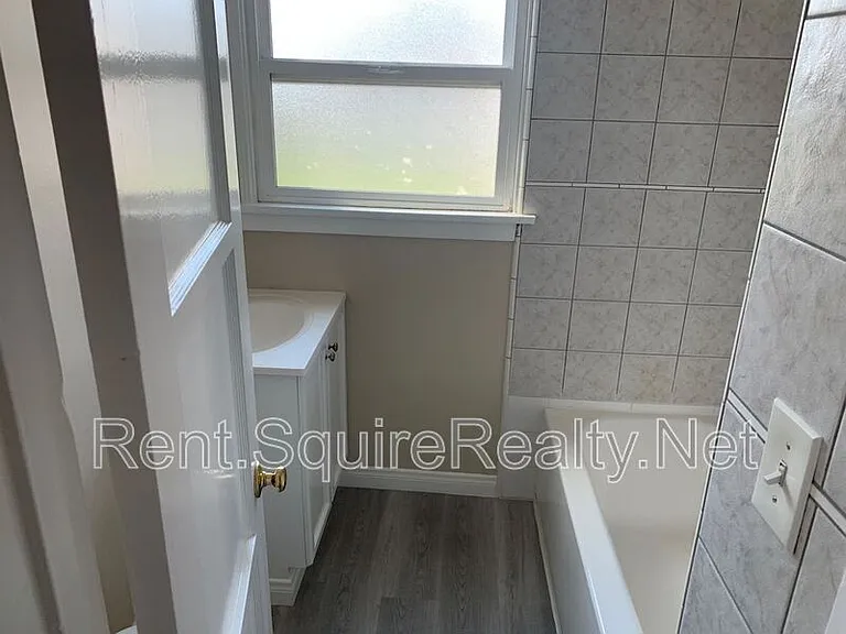 901 N San Gabriel Ave #2 — Photo 9