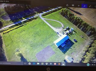 3264 6th St SW, Washburn, ND 58577