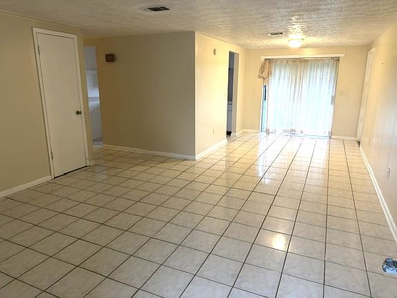 3rd image of 21 Norberta Way