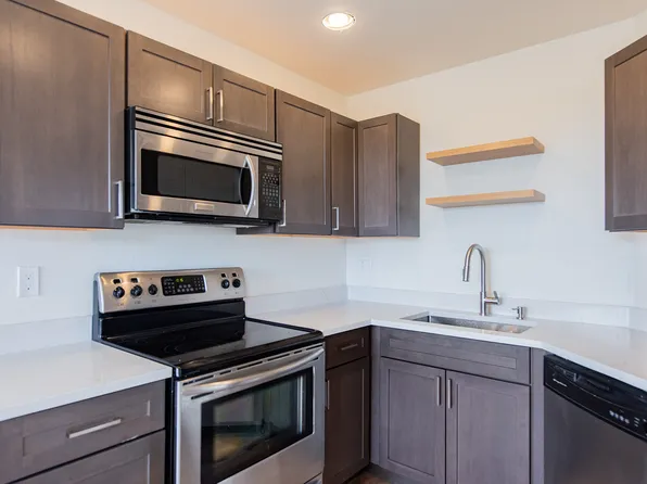 6655 N Canyon Crest Dr, Tucson, AZ