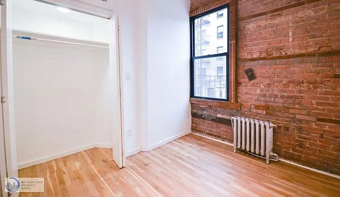 Rented by Metropolitan Property Group | media 31