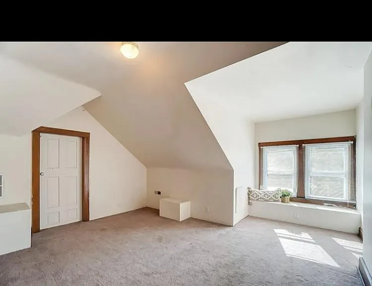 89 E College Ave #89.5 — Photo 4