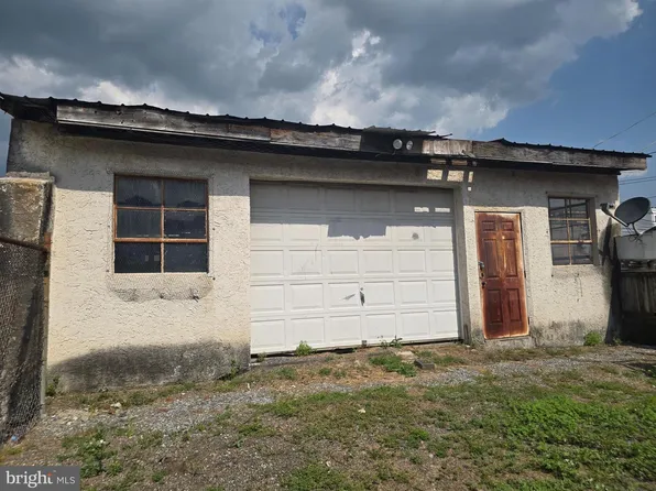235 Cedar St, Reading, PA 19601
