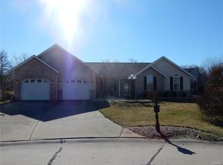 7609 Stonebrooke Ct, Maryville, IL