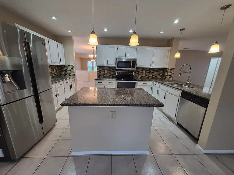 7314 Justino Trl — Photo 16