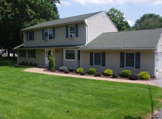 309 W Mountain Rd, Sparta, NJ 07871