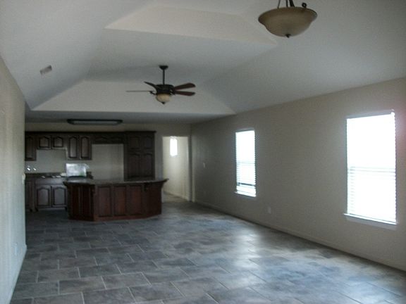4th image of 1800 W 22nd St