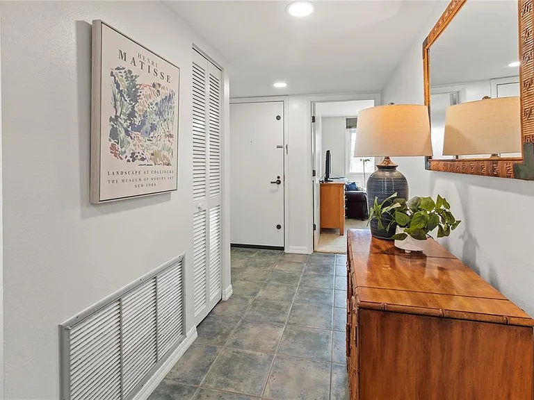 829 Bayport Way #829 — Photo 7