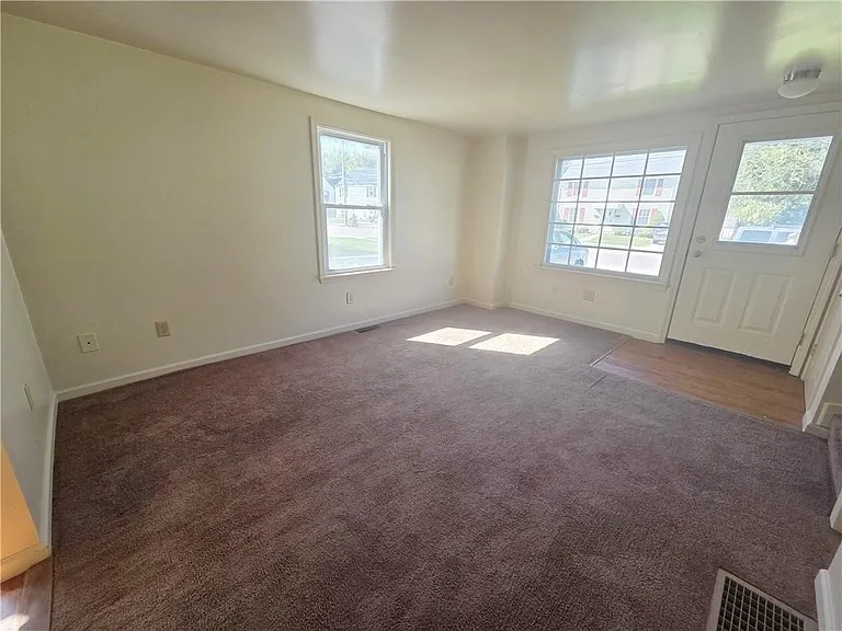 235B Allen St — Photo 8