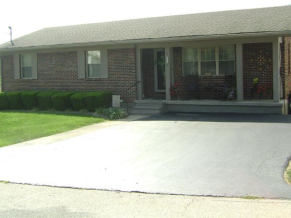 2nd image of 5 Washington Ave