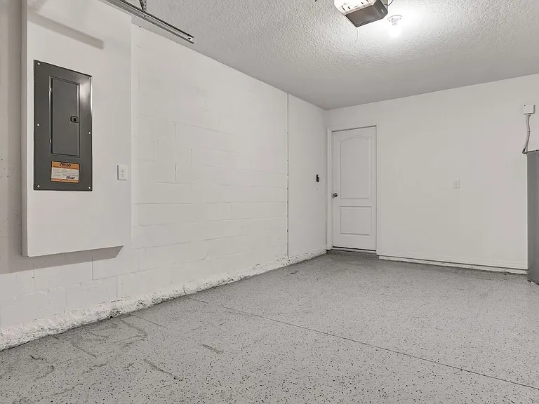 5314 Companion Ln — Photo 35