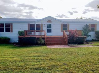 5220 Franklin Creek Dr, Plant City, FL 33565