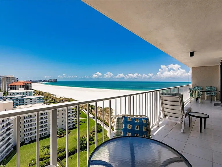 260 Seaview Ct #1609 — Photo 3