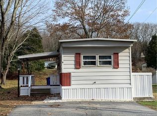 9 Old Wood Rd, Mansfield, CT 06268