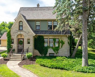 330 Ledgeview Ave, Fond Du Lac, WI, 54935