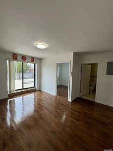 22-30 College Point Boulevard #2E, College Pt, NY, 11356