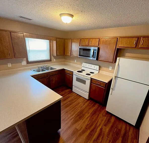 1065 Sand Wedge Cir NW — Photo 8
