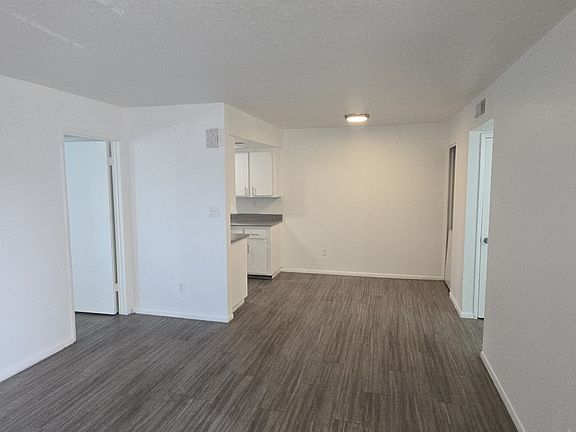 3rd image of 2330 W Lone Cactus Dr #2204