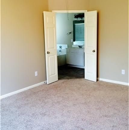 2nd image of 21710 Saragosa Pond Ln