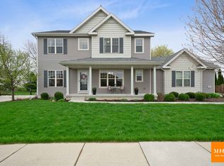 833 Callisto Dr, Madison, WI 53718