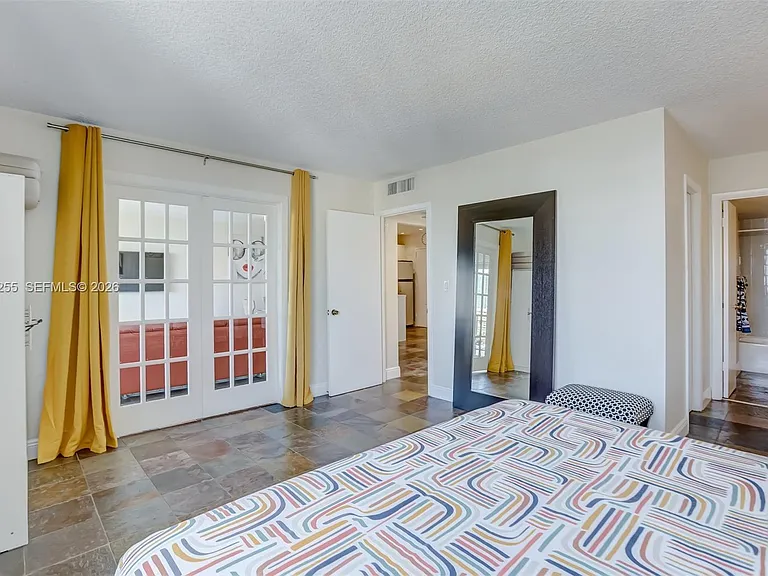 401 Golden Isles Dr #1101 — Photo 8