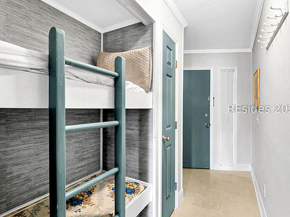 4th image of 40 Folly Field Rd APT B317