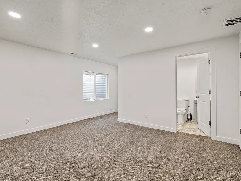 9361 Crowley Way — Photo 17