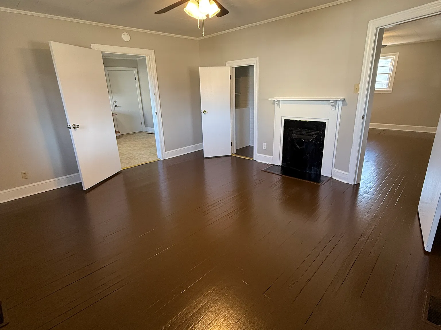 2 bed, 1092 sqft, $950 — Photo 4