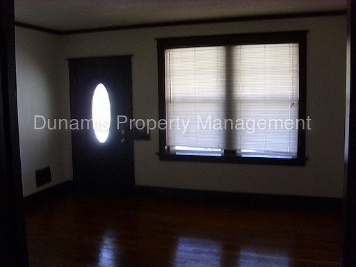 4th image of 4400 Alaska Ave