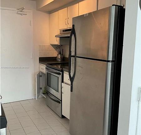 3rd image of 1250 West Ave APT 10N